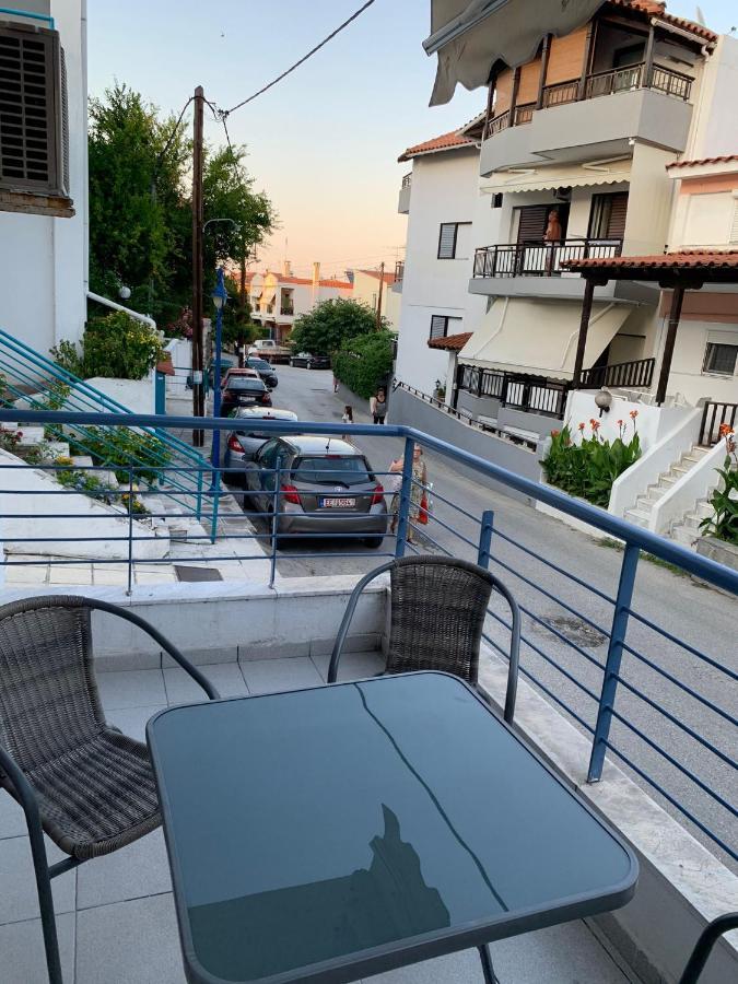 Mimi'S Apartments Полихроно Экстерьер фото