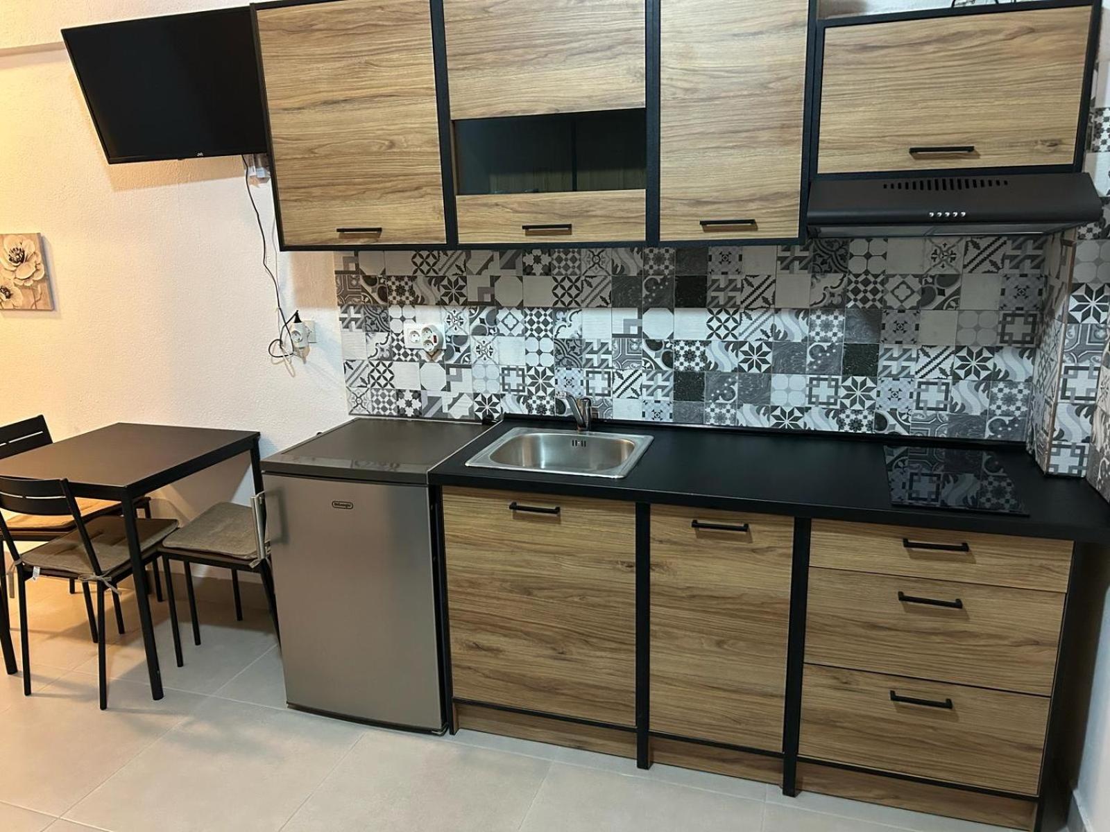 Mimi'S Apartments Полихроно Экстерьер фото